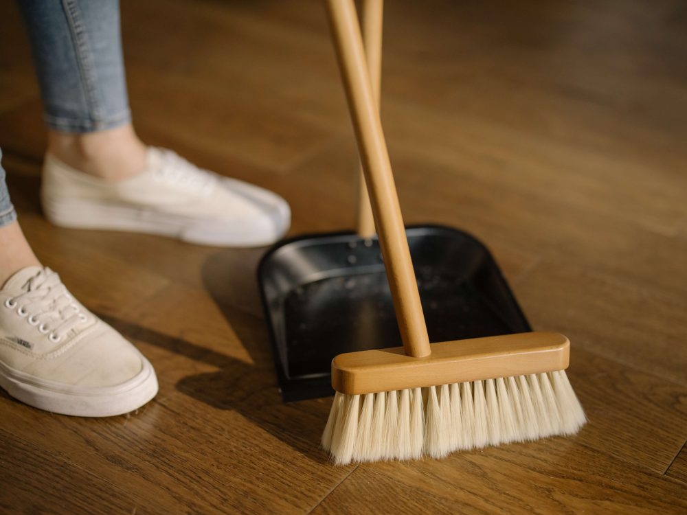 What are the end of tenancy cleaning requirements?